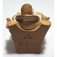 Jezus in krib, gemerkt AB K.S.18